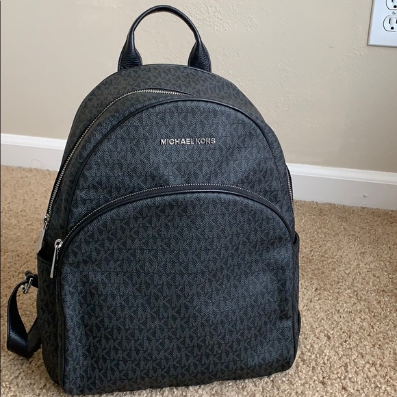 Michael kors - Picture 2 of 16